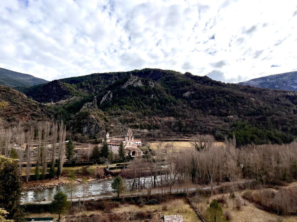 Apartamento Gerri - L'Amfitriona Gerri de la Sal Buitenkant foto