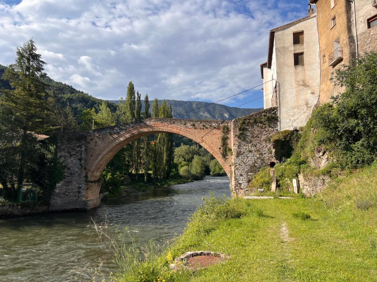 Apartamento Gerri - L'Amfitriona Gerri de la Sal Buitenkant foto