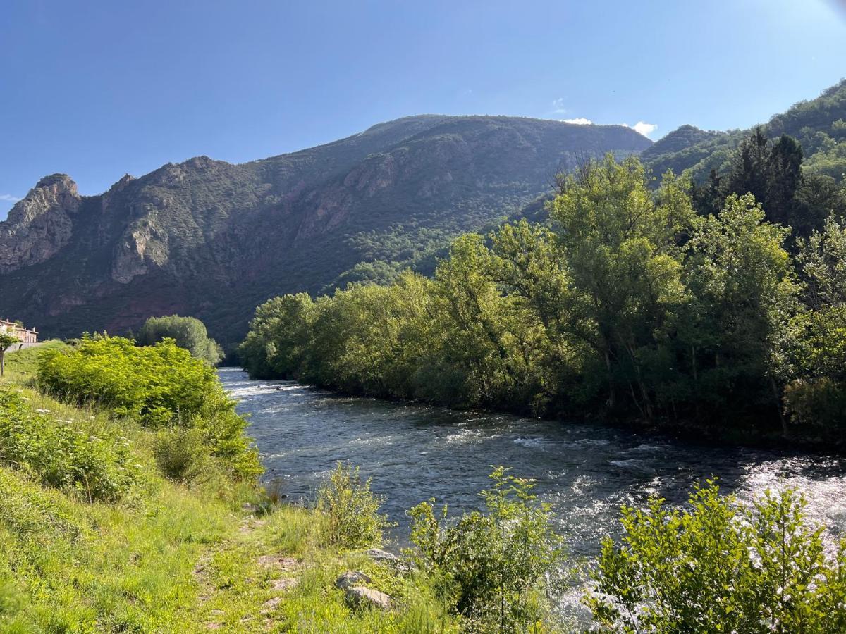 Apartamento Gerri - L'Amfitriona Gerri de la Sal Buitenkant foto